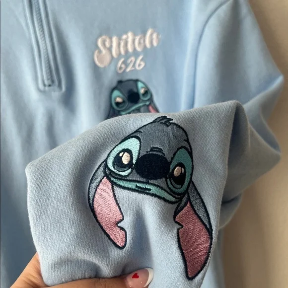 Disney Stitch Pullover - S - Picture 3 of 5